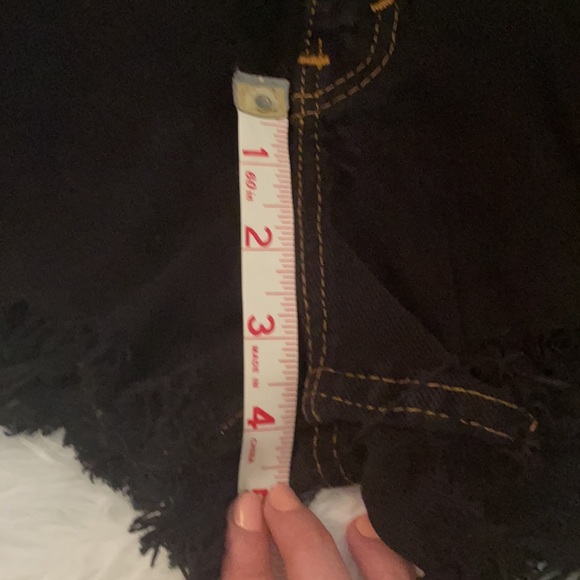 Levi’s Vintage White Label/Tag Repurposed Black Distressed Denim Shorts - Picture 9 of 15